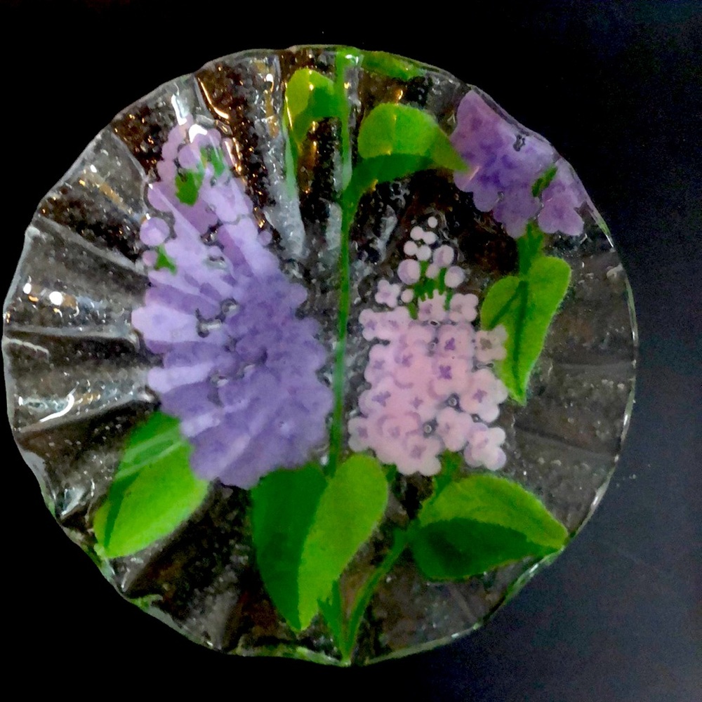 Host pick ⭐️❤️AC Ross glass floral bowl 7.5 inches